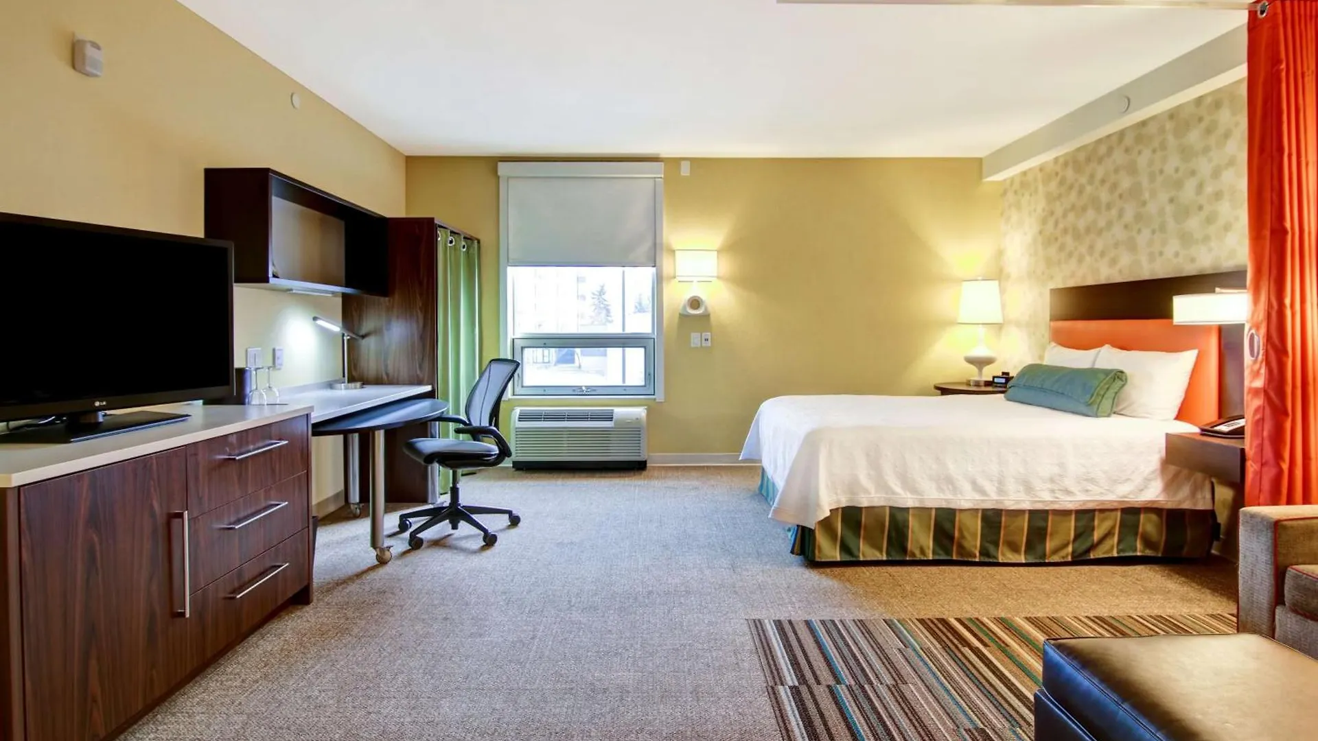 Home2 Suites By Hilton West Edmonton Kanada